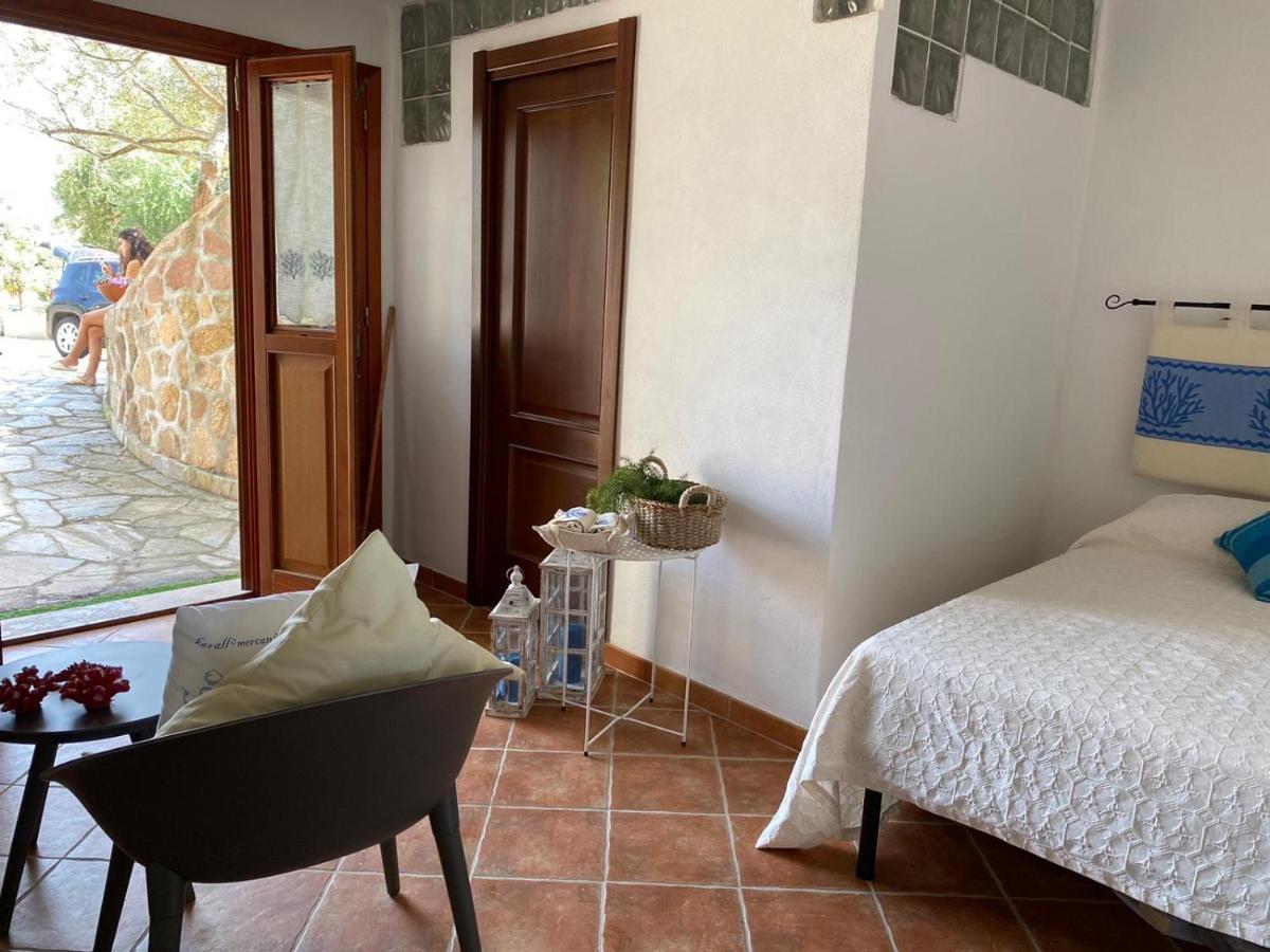 Case Vacanze Villa Rosita San Teodoro  Exterior foto
