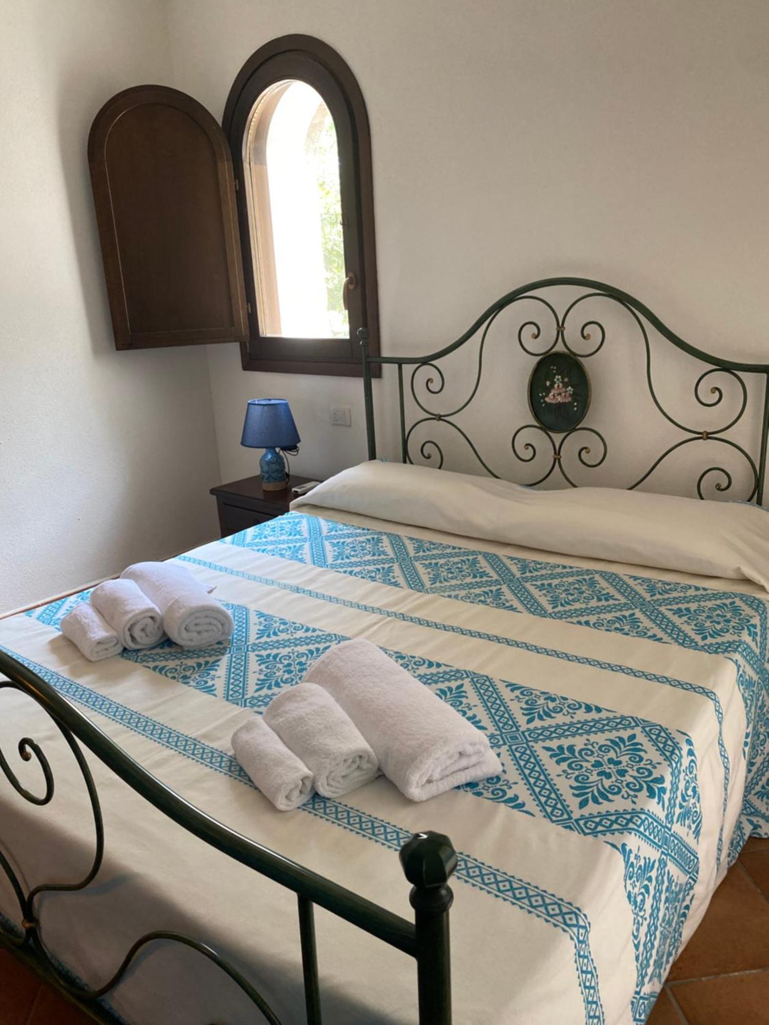 Case Vacanze Villa Rosita San Teodoro  Exterior foto