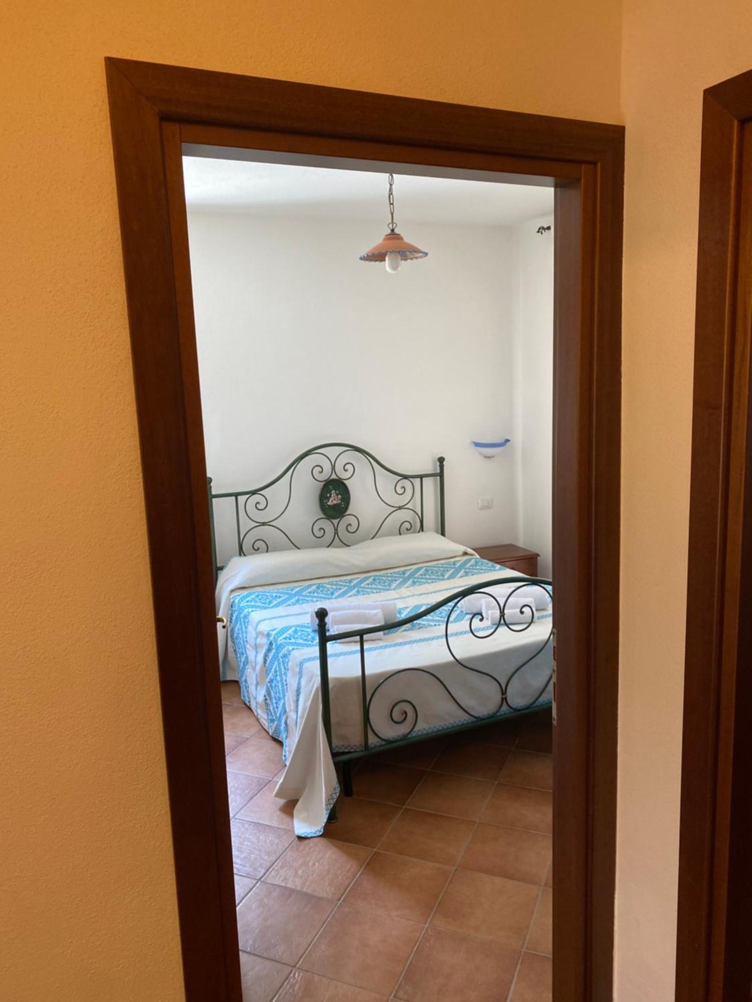 Case Vacanze Villa Rosita San Teodoro  Exterior foto