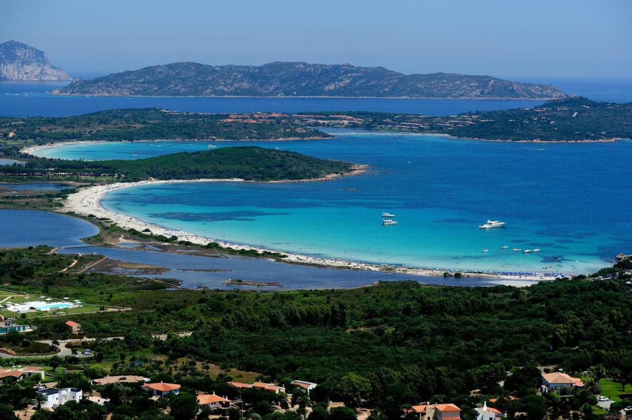 Case Vacanze Villa Rosita San Teodoro  Exterior foto